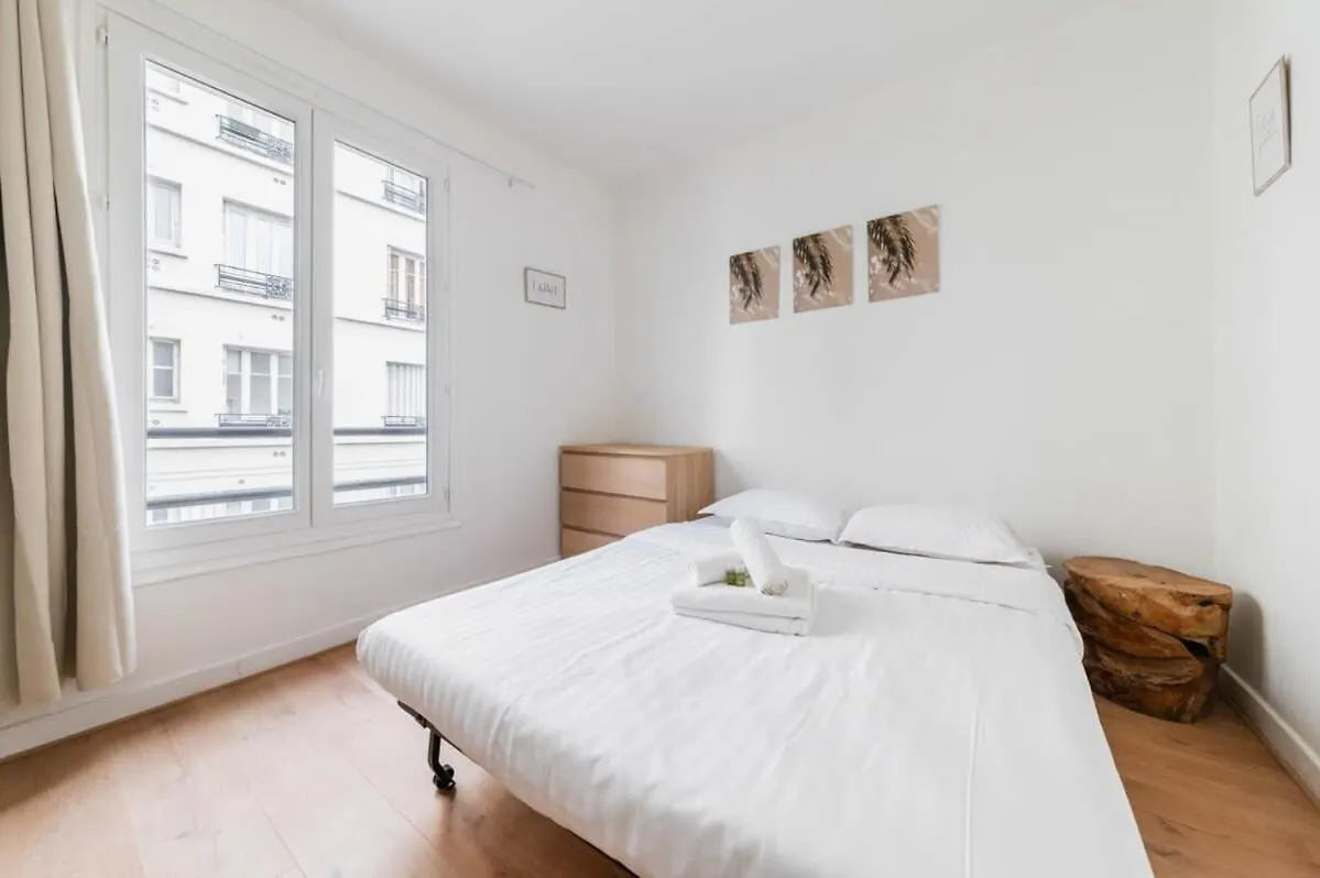 Daire Appartement Calme Montmartre - Paris 18 - 2P