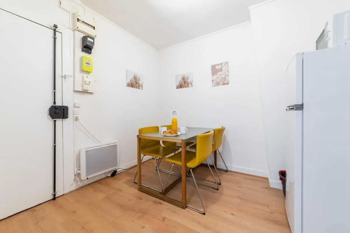 Daire Appartement Calme Montmartre - Paris 18 - 2P